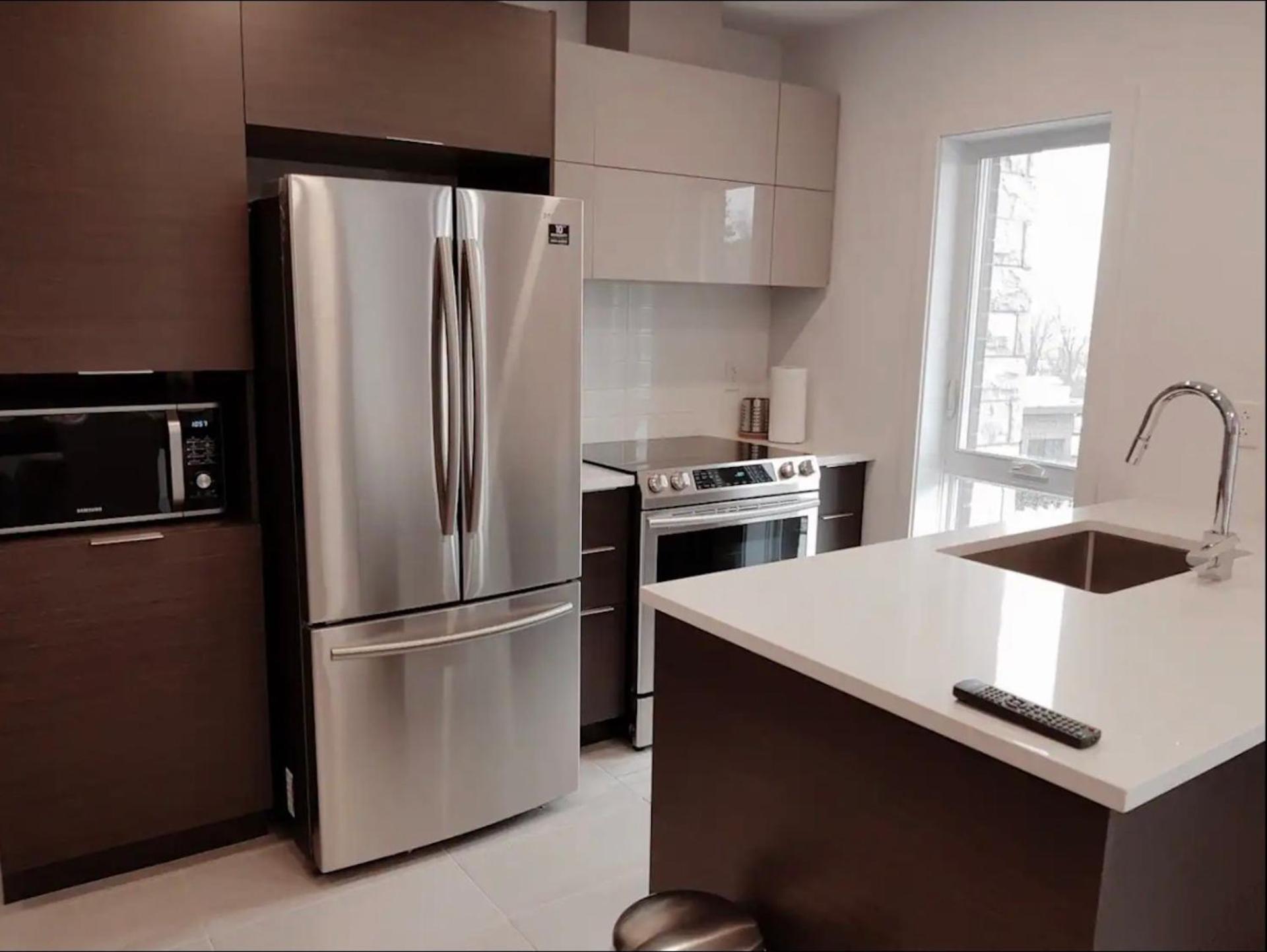 Le Bijou Airhome One Or Two Bedroom Suite Montréal Dış mekan fotoğraf