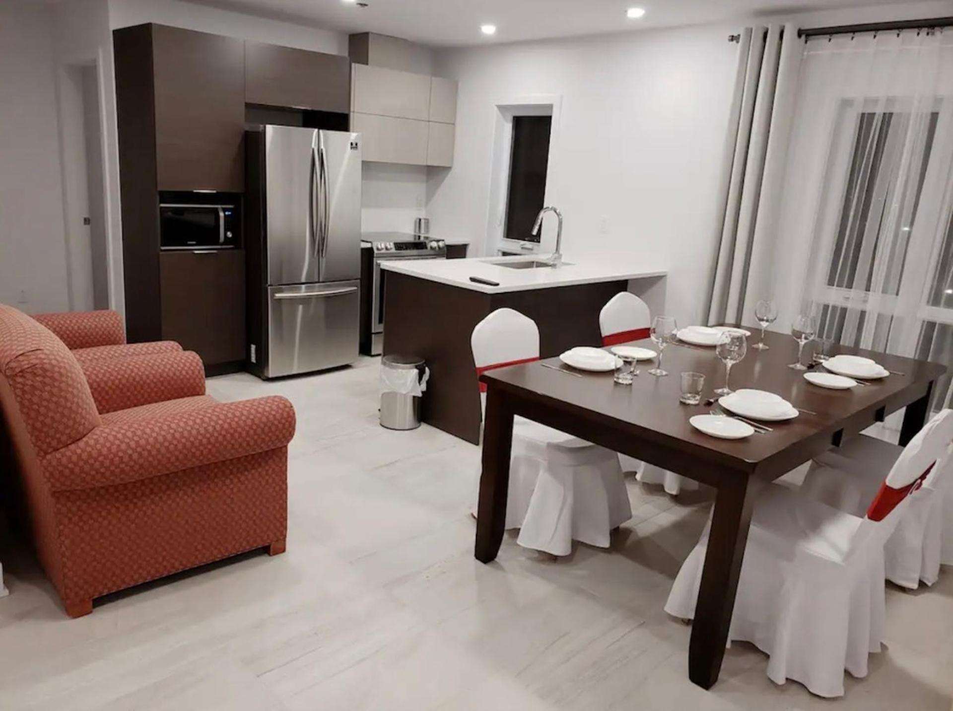 Le Bijou Airhome One Or Two Bedroom Suite Montréal Dış mekan fotoğraf